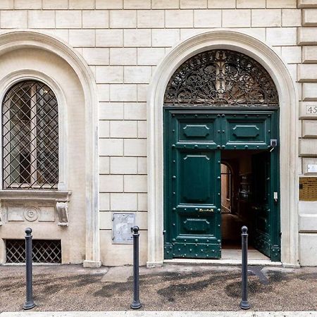 Vittoria Charme Apartment Rome Exterior photo